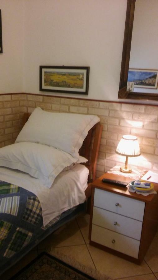 B&B Silvana Σαλέρνο Εξωτερικό φωτογραφία